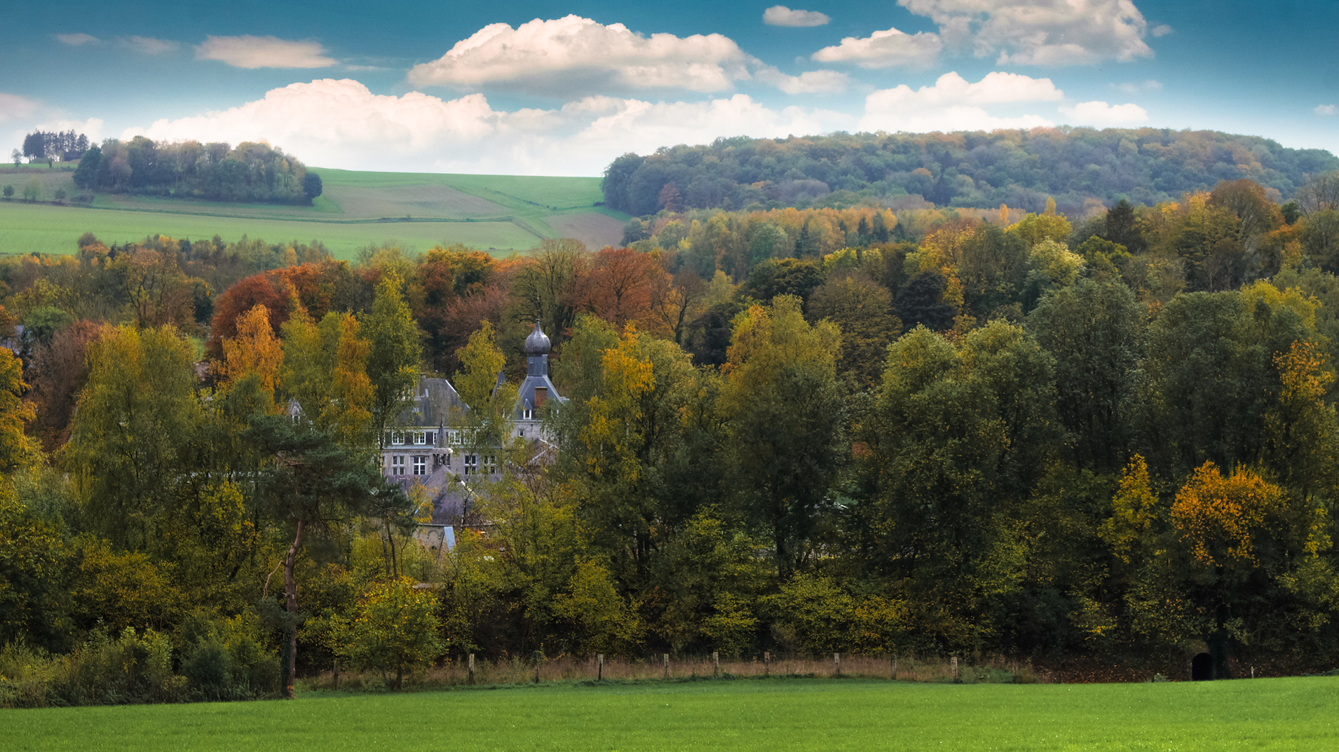 ~ Abbaye Notre-Dame d'Ermeton ~