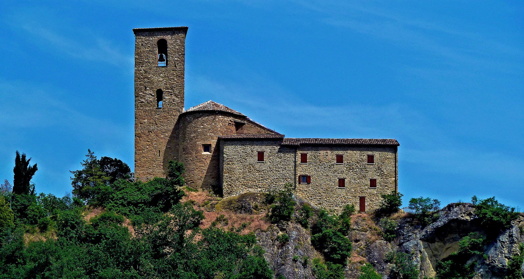 Abbazia Benedettina di montetiffi, metà XI secolo (Sogliano al rubicone)