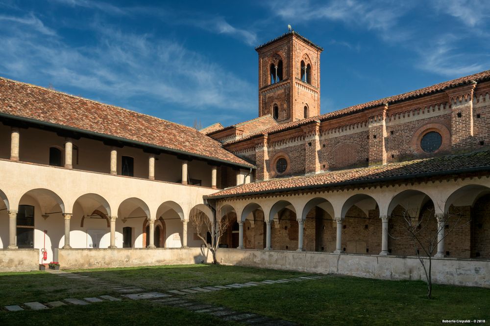 Abbazia di Mirasole, chiostro 