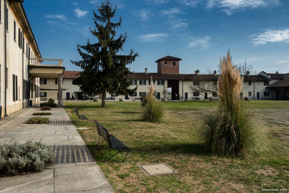 Abbazia di Mirasole, corte