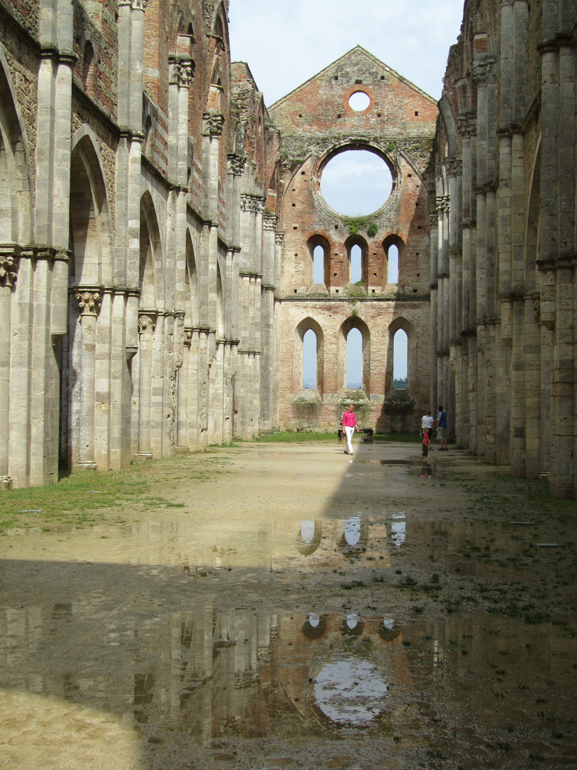 Abbazia di San Galgano 1