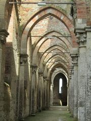 Abbazia di San Galgano 2