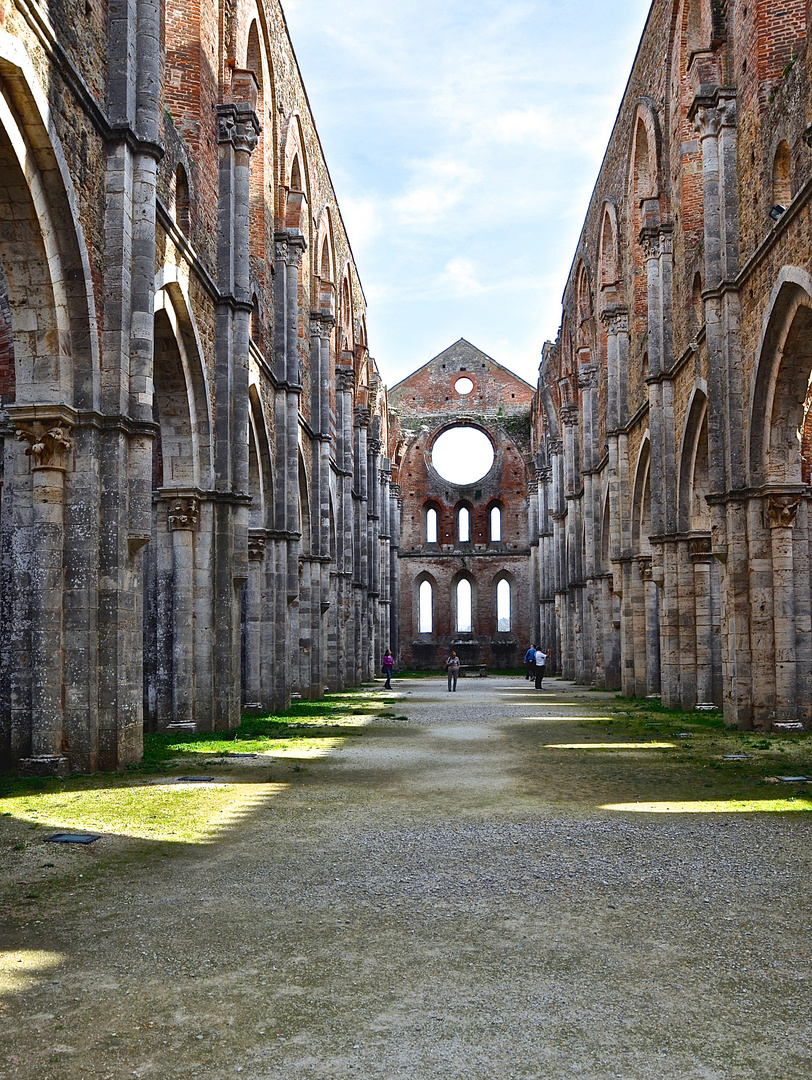 Abbazia di San Galgano 3