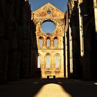 Abbazia di San Galgano - giocando col tramonto