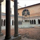 Abbazia di Sassovivo...il chiostro.....Foligno