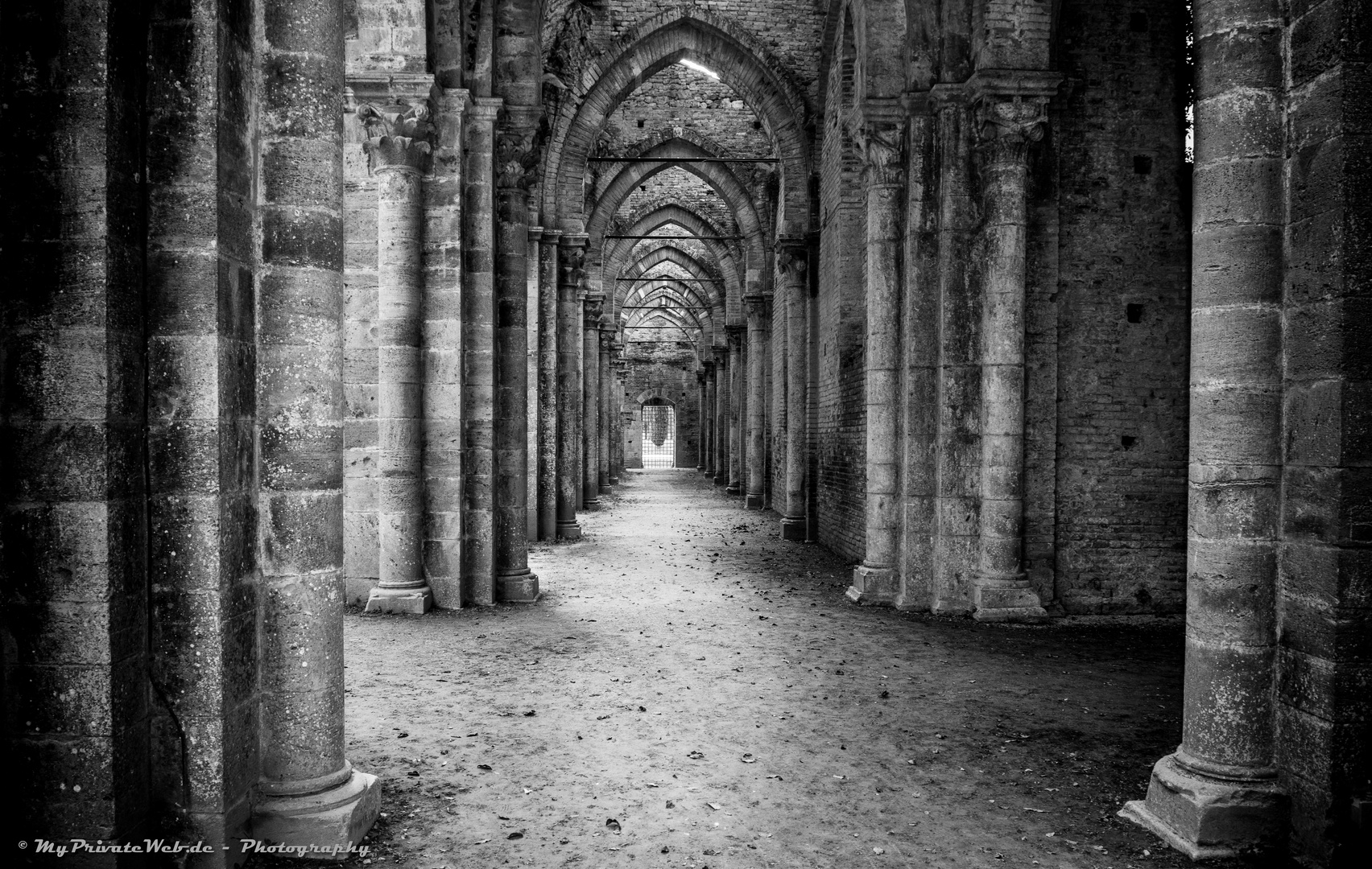 Abbazia San Galgano (iV)