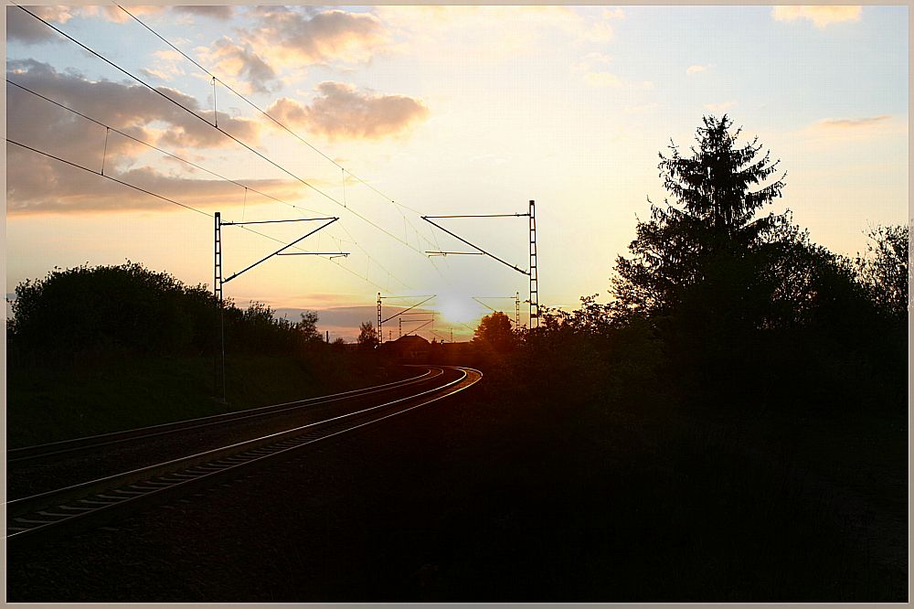 Abend am Bahndamm von Robin Z²