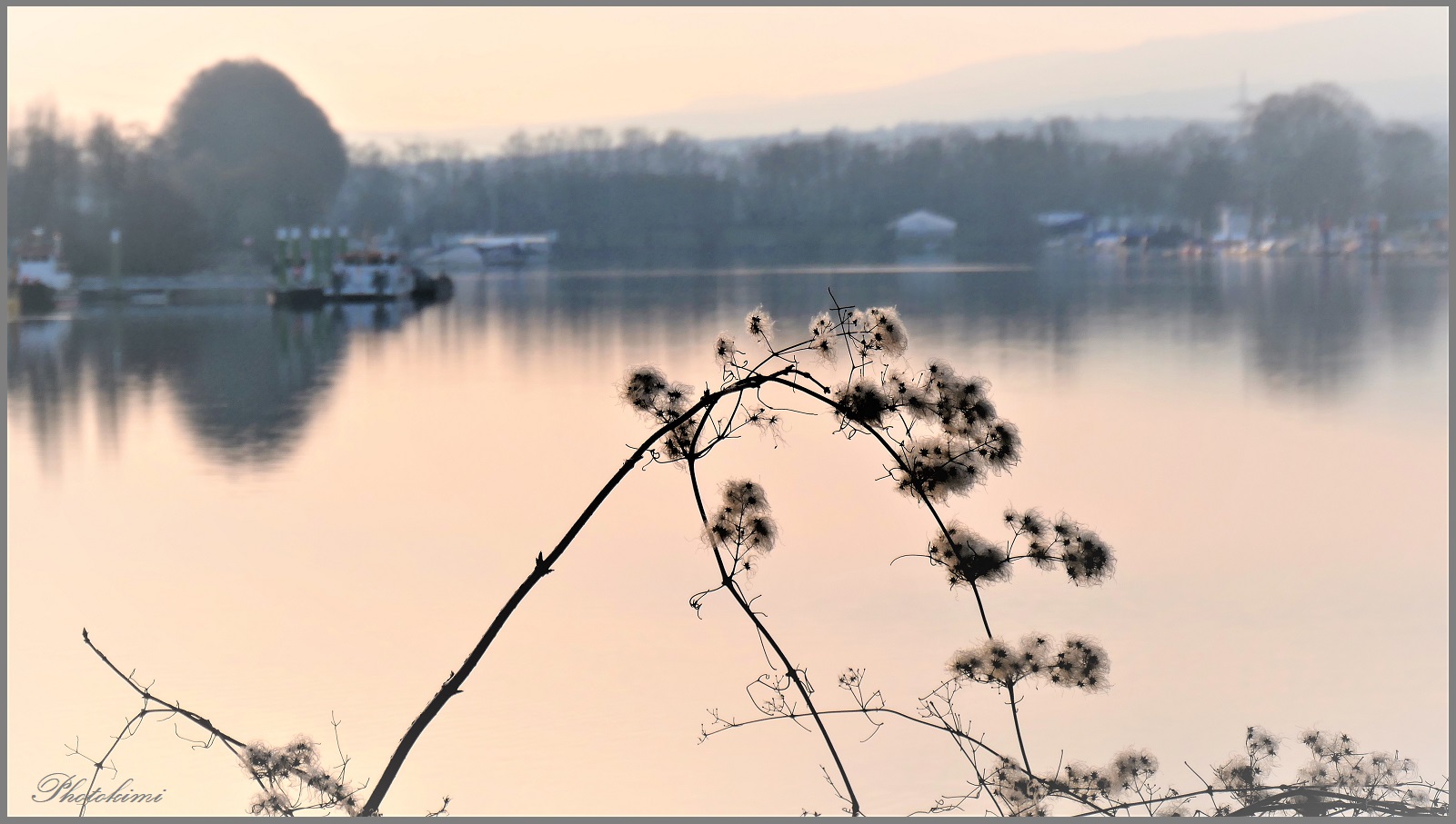 Abend am Bootshafen