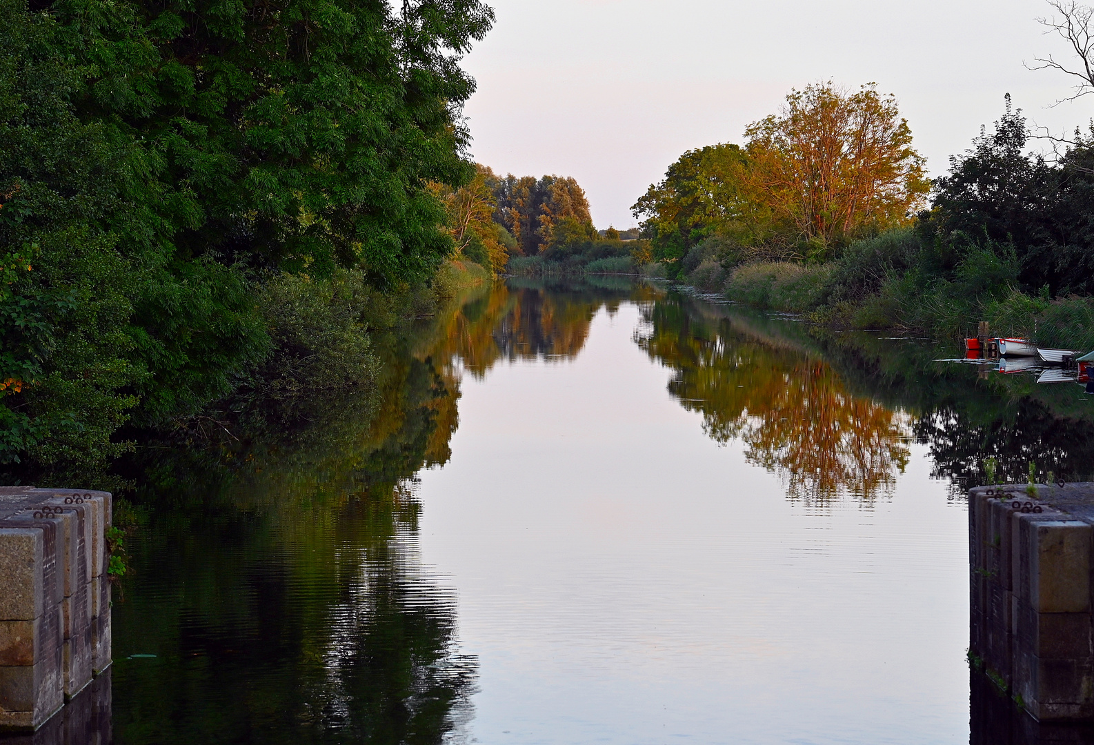 Abend am ehemaligen Eiderkanal an der Schleuse Kluvensiek