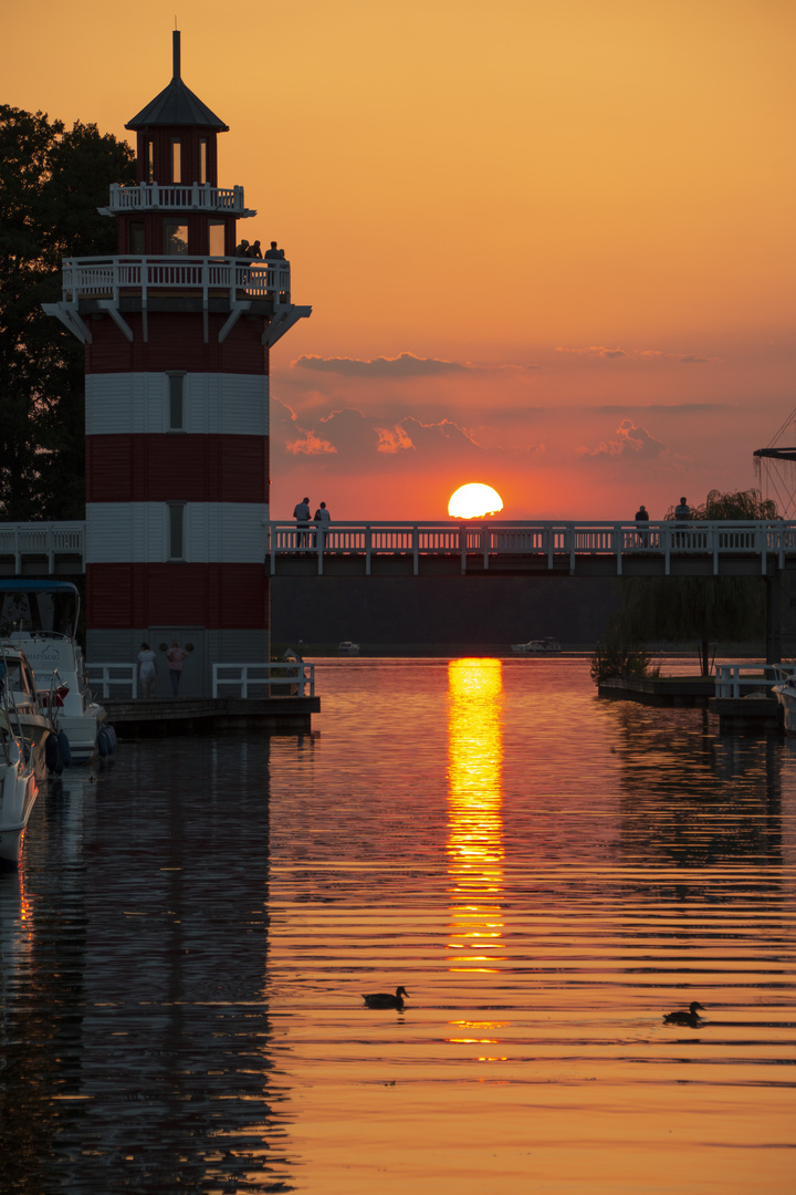 Abend am Hafen