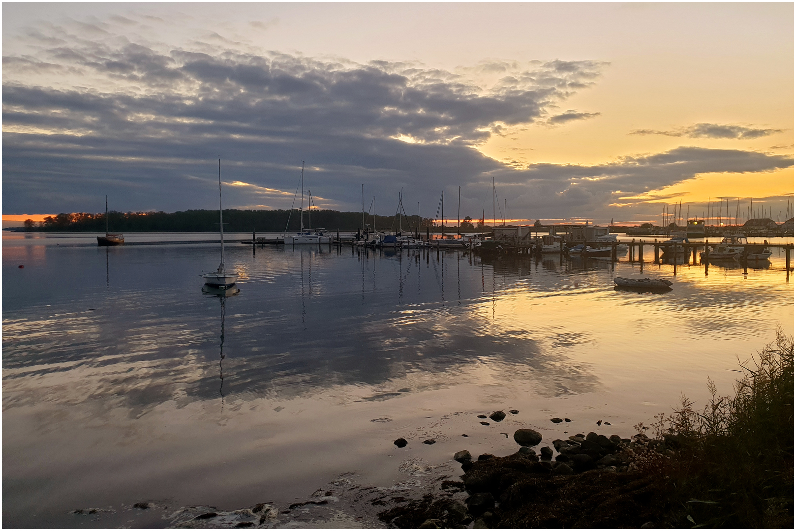 Abend am Hafen (I)