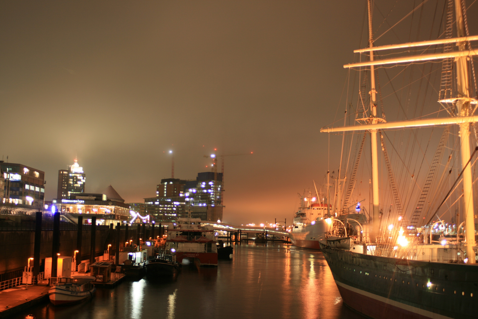 Abend am Hamburger Hafen! Die andere Seite...