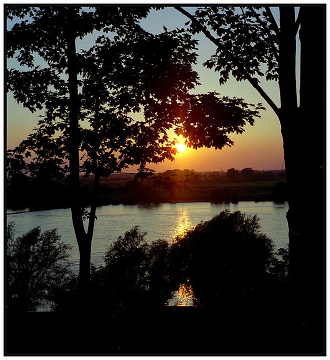 Abend am Niederrhein in Alsum