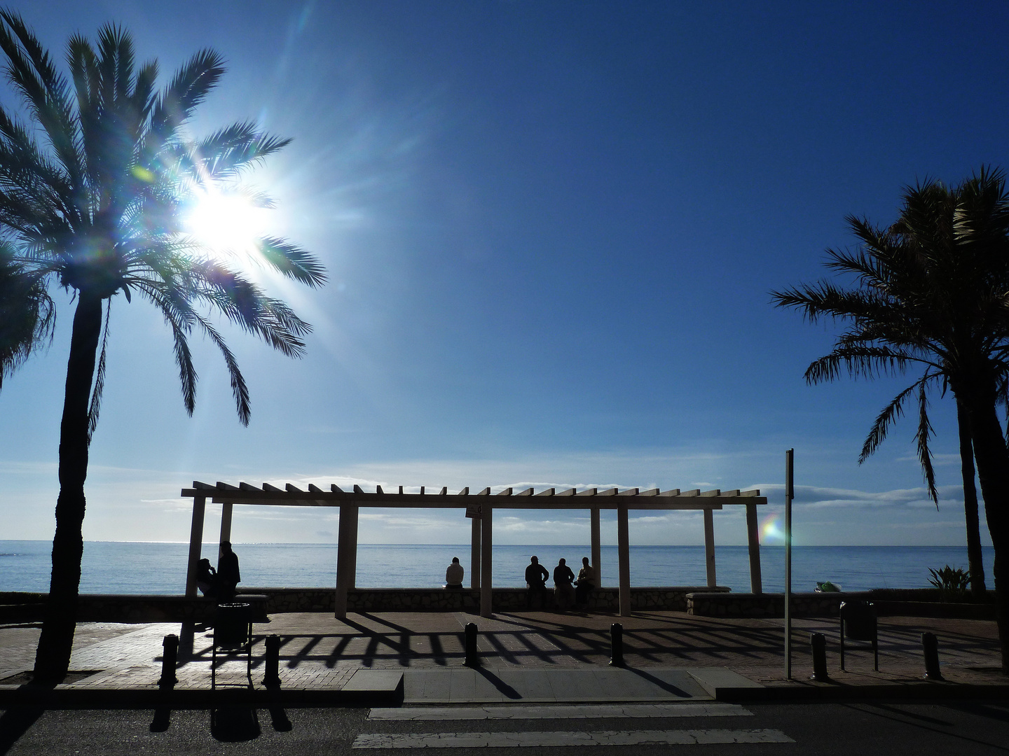 ABEND AM STRAND VON FUENGIROLA ANDALUSIEN