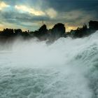 Abend an den Rheinfällen von Schaffhausen