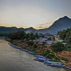 Abend auf der Brücke in Nong  Khiaw am Nam Ou River