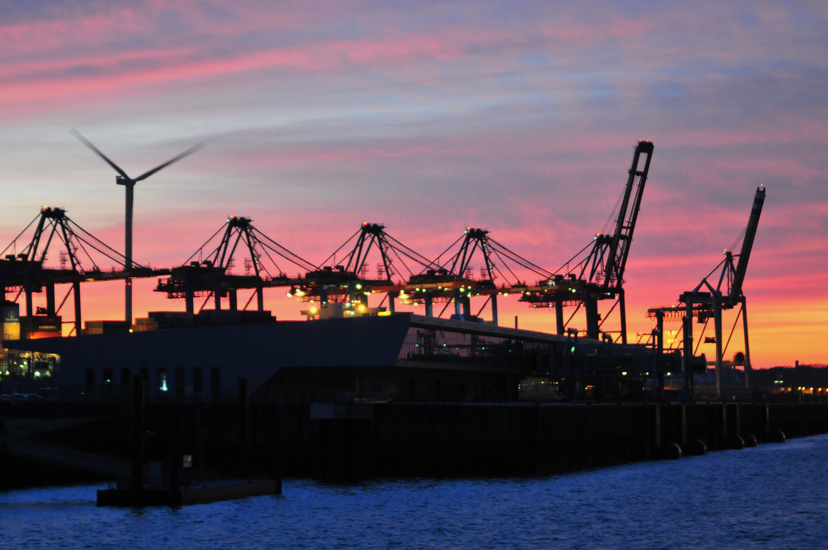 Abend im Hafen