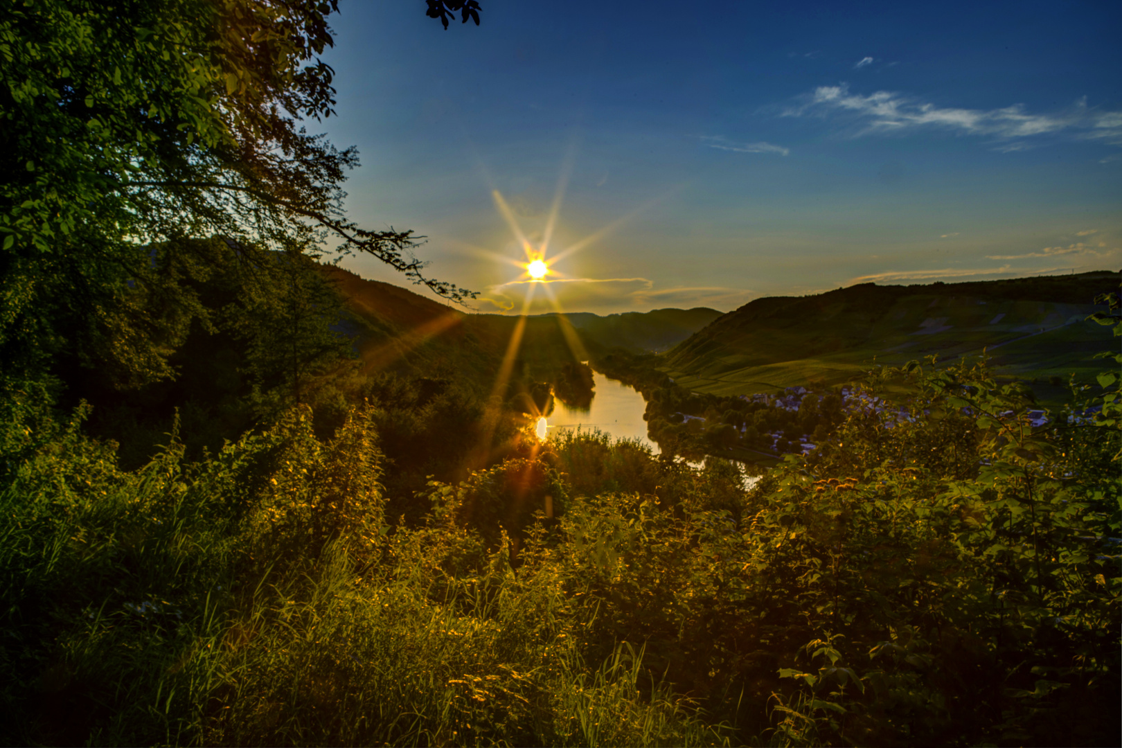 Abend im Moseltal