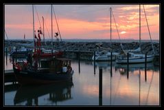 Abend im Yachthafen Lohme