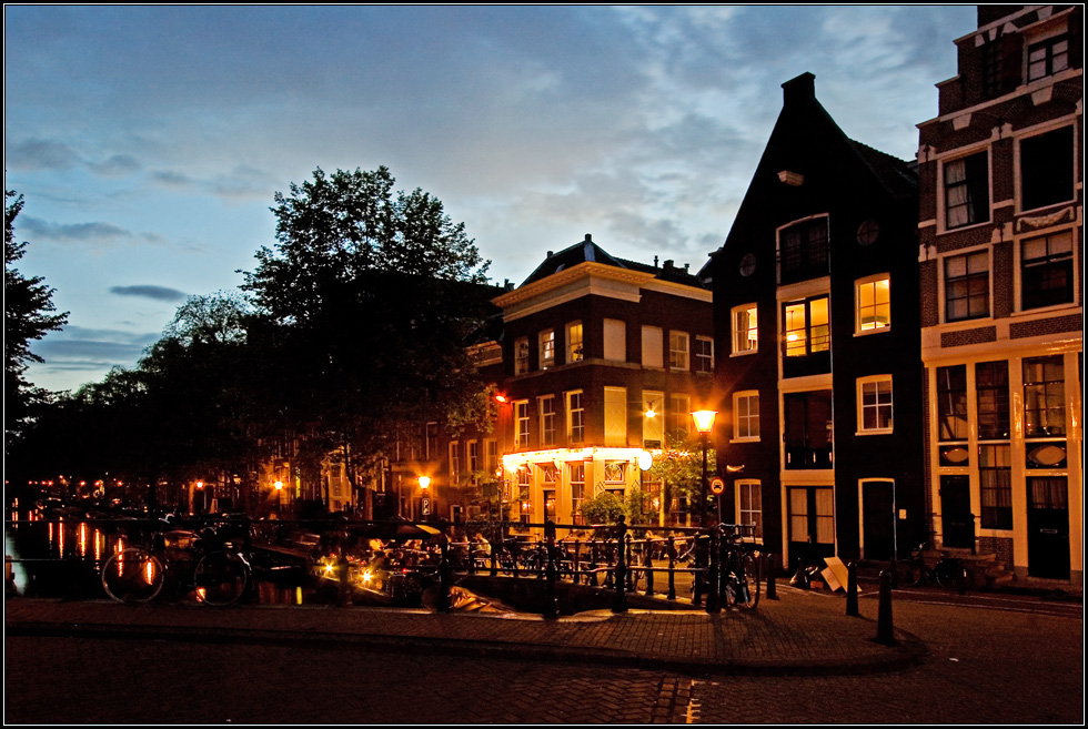 Abend in Amsterdamer Grachten