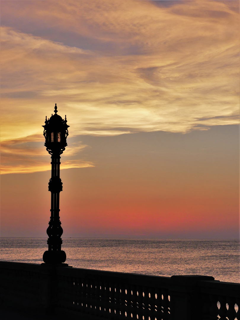 Abend in Cádiz                