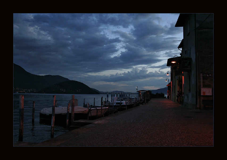 Abend in Riva di Solto