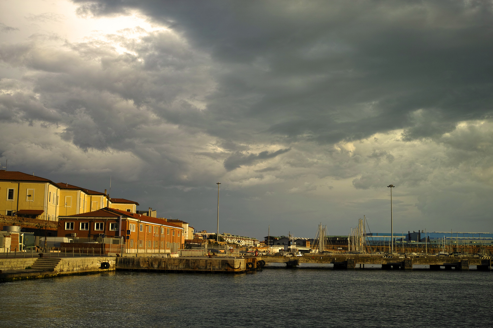 Abend Licht im Hafen