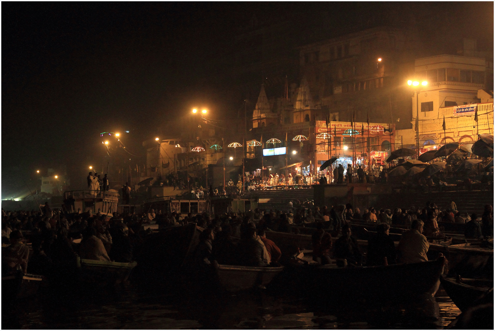 Abend-Puja in Varanasi