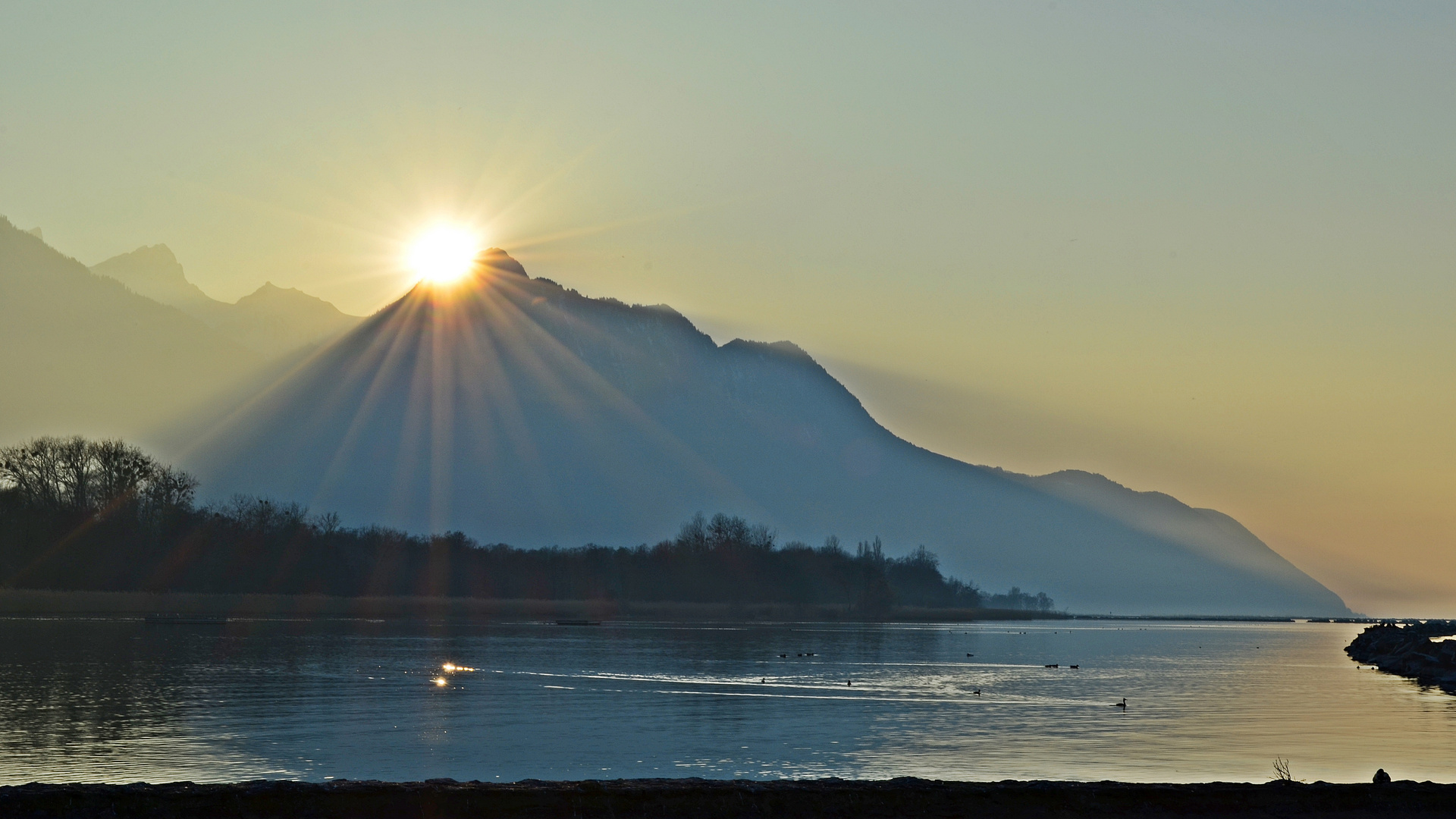 Abend über dem See