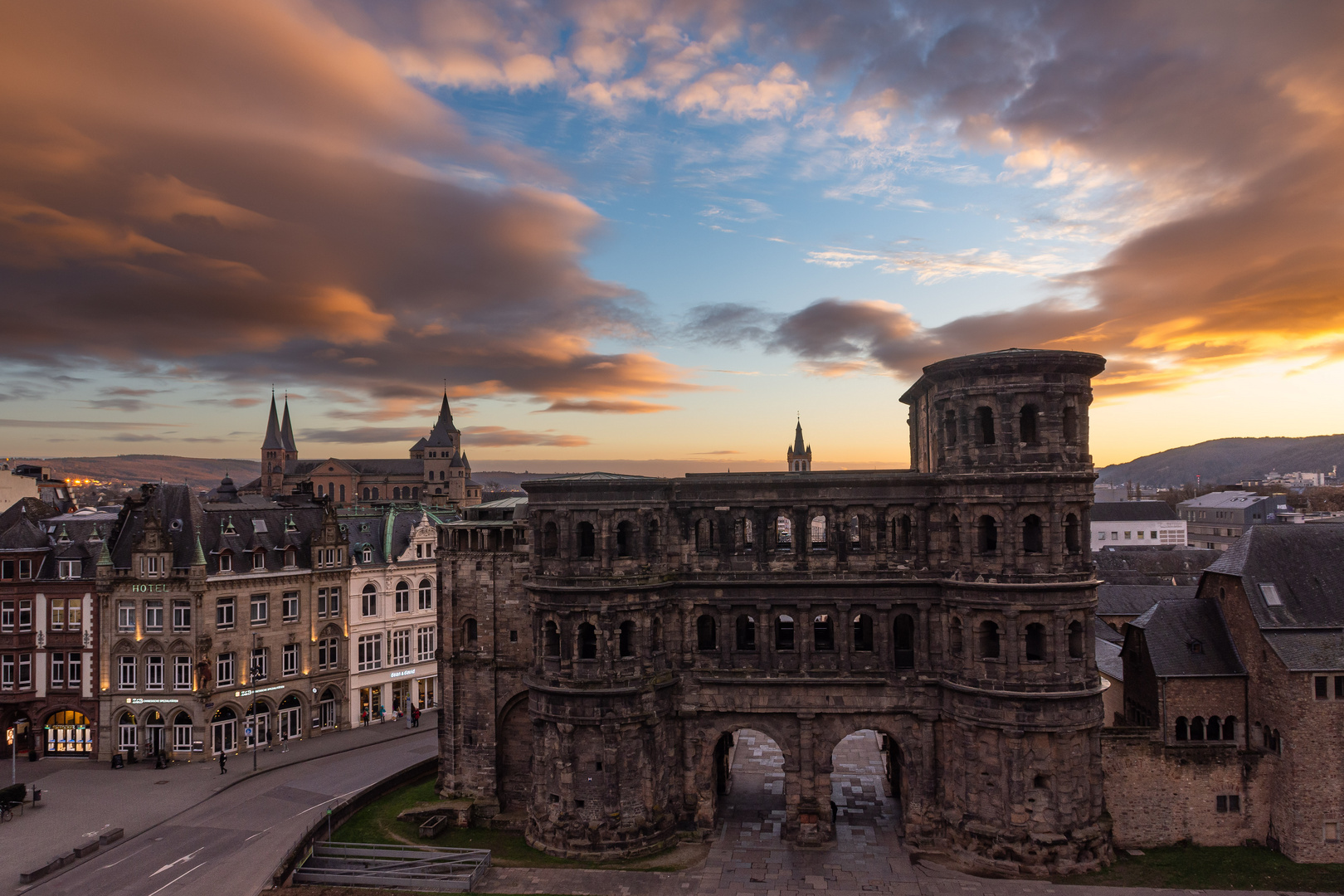 Abend über der Porta Nigra