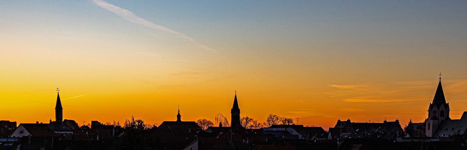 Abend über der Stadt