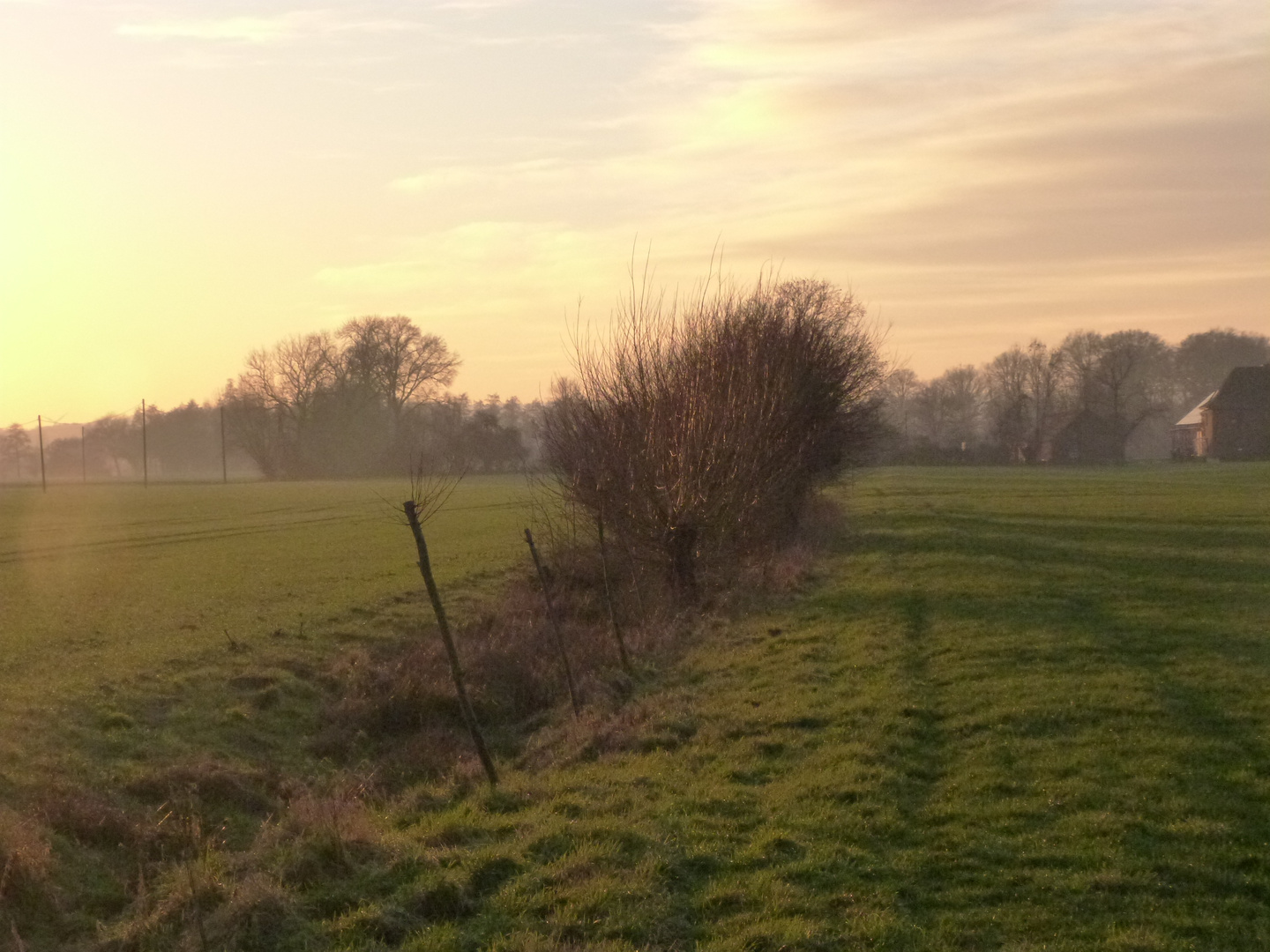 Abend überm Niederrhein