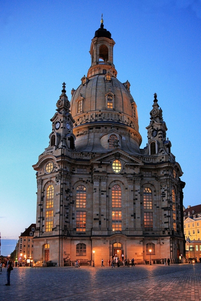 Abend vor der Frauenkirche