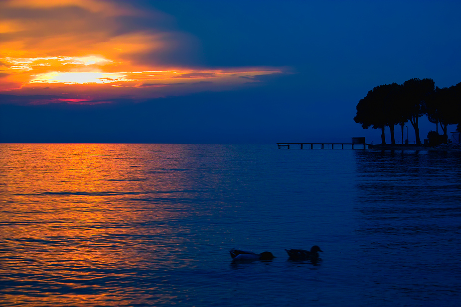 Abendblau mit Orange