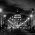 Abenddämmerung am Petersdom