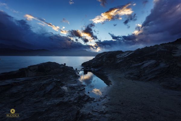Abenddämmerung am Puerto Manzano (Villa Angostura)
