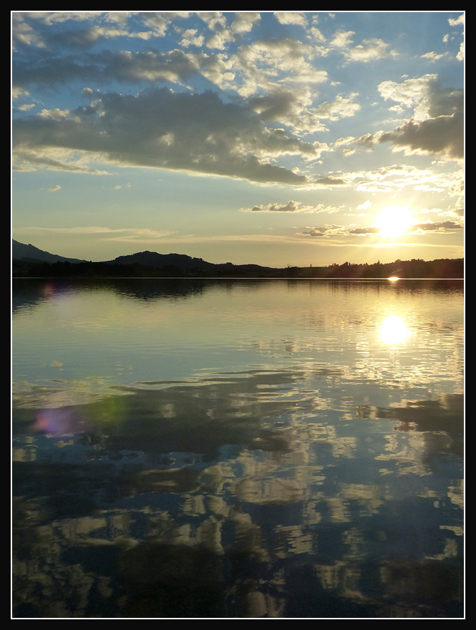 Abenddämmerung am See