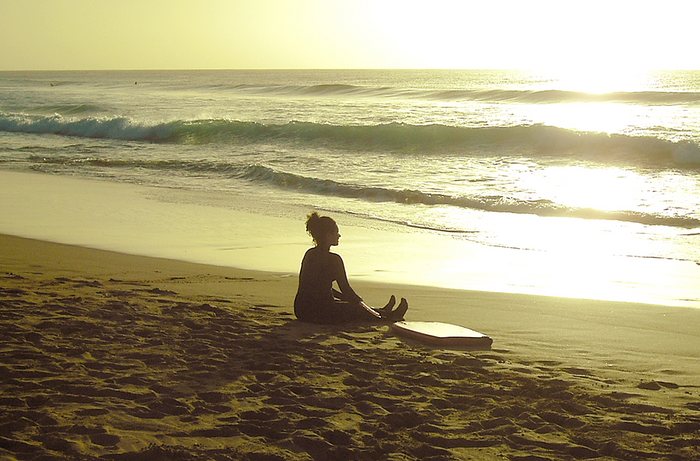 - Abenddämmerung am Strand von Cotillo auf Fuerteventura -