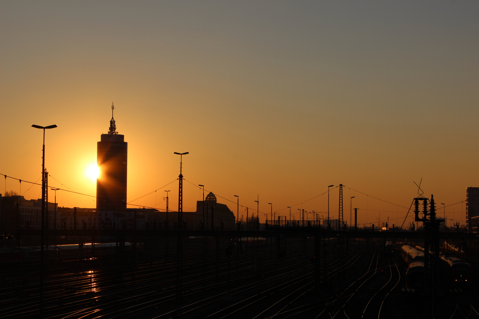 Abenddämmerung an der Stammstrecke