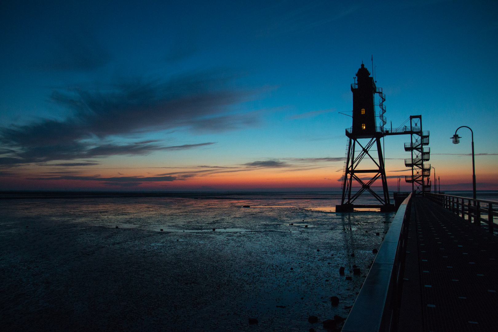 Abenddämmerung an der Wurster Nordseeküste (1)