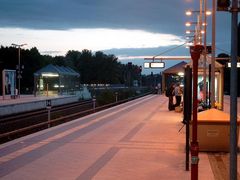 Abenddämmerung bei der S-Bahn