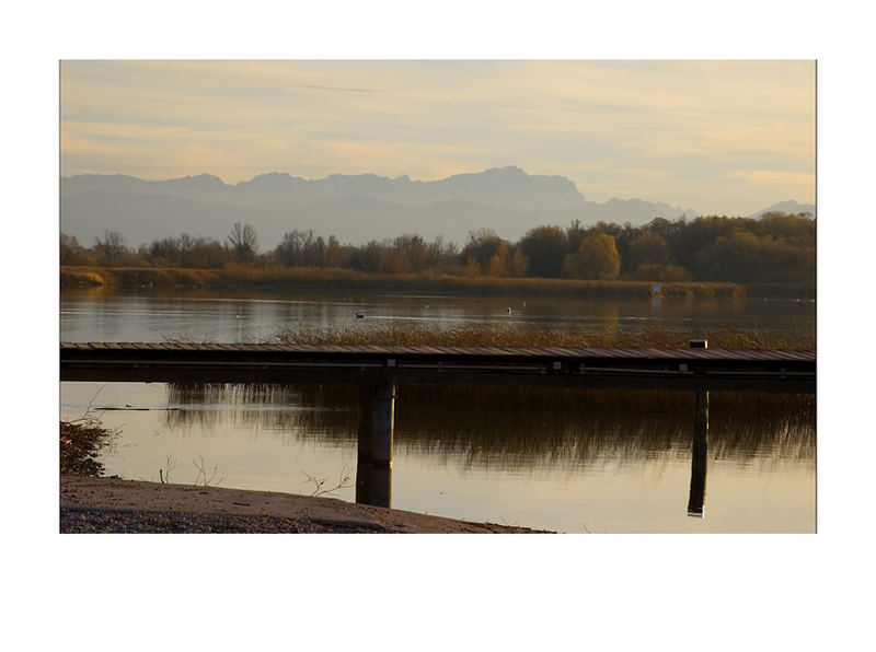 Abenddämmerung im Herbst