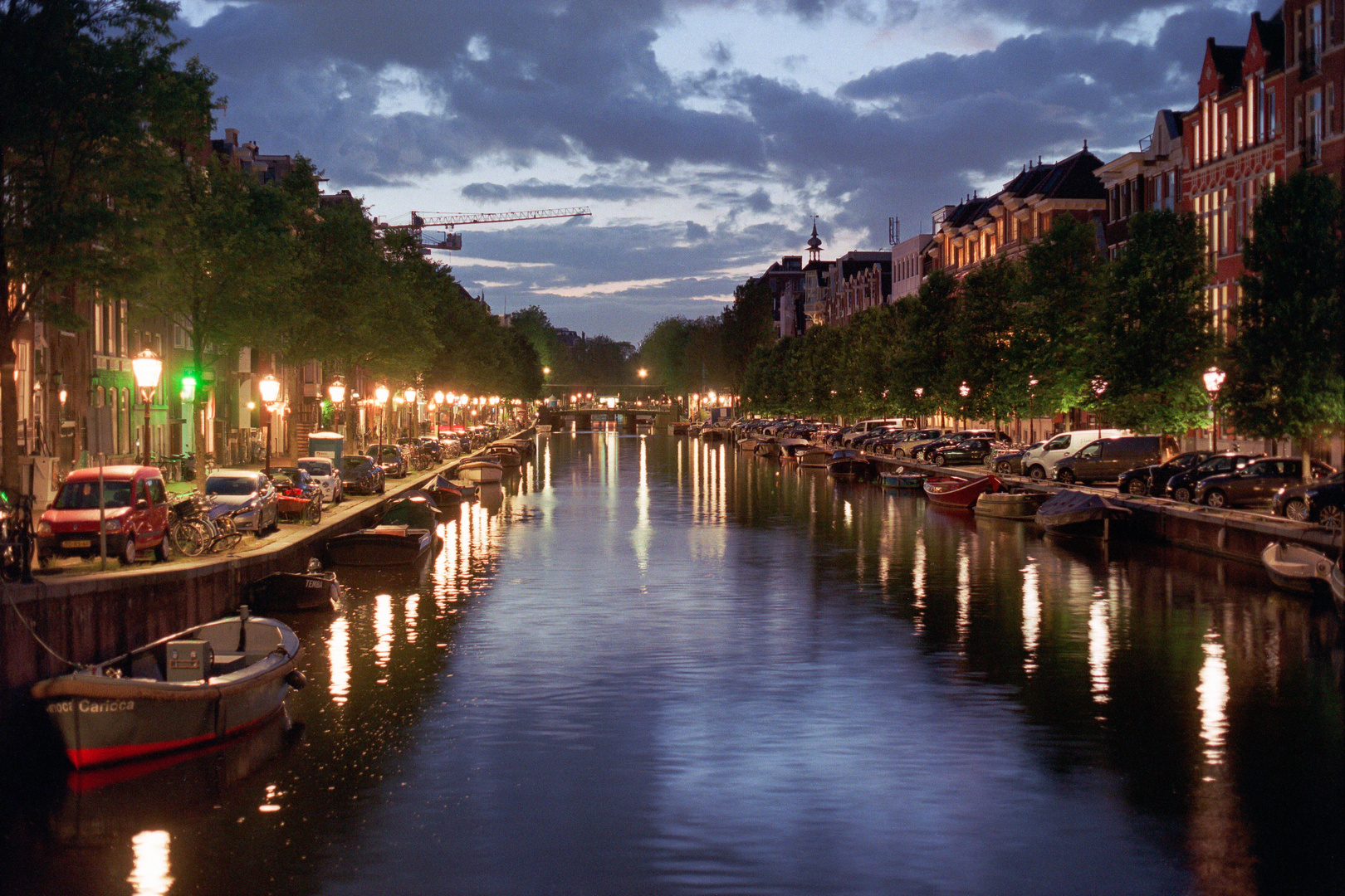 Abenddämmerung in Amsterdam