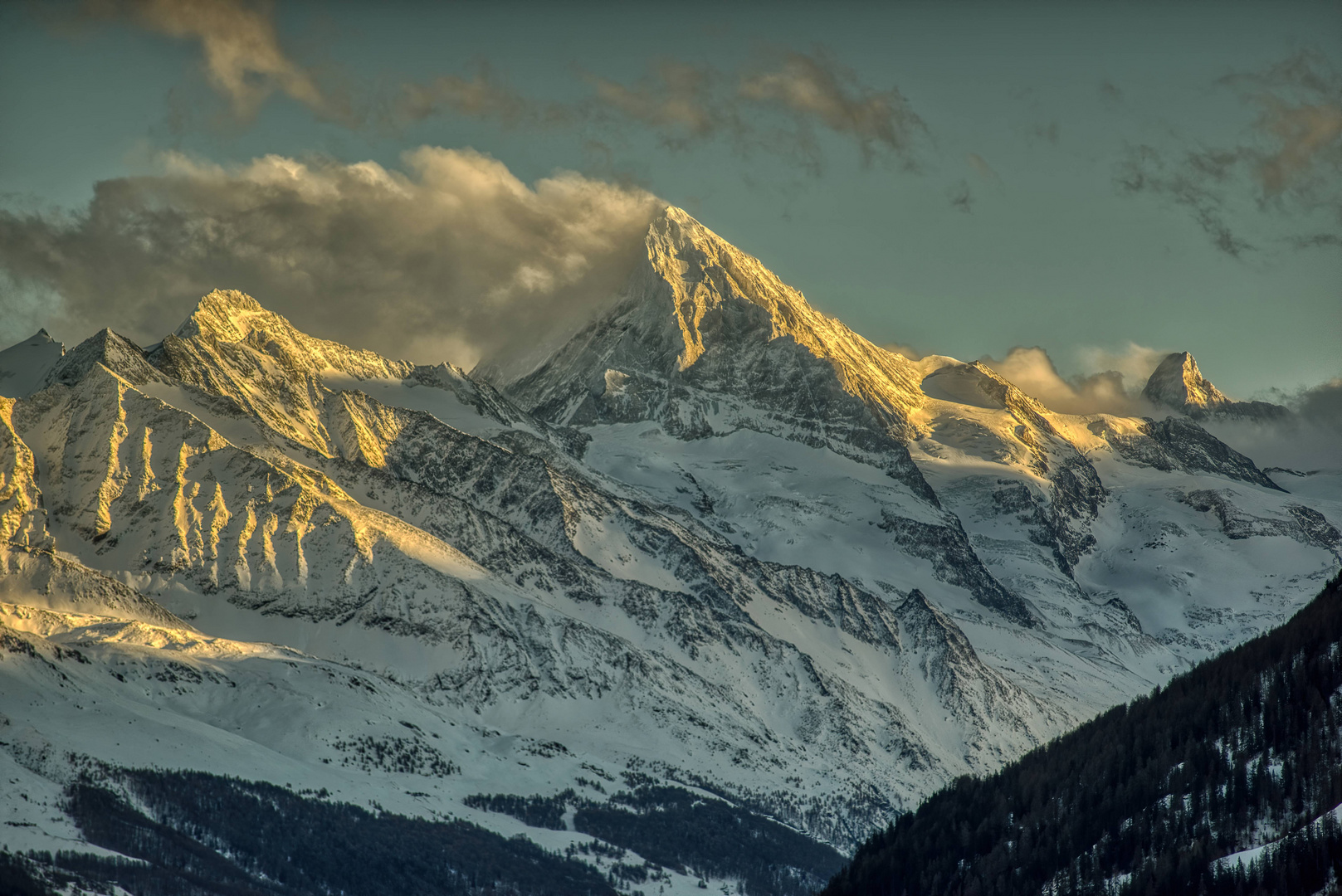 Abenddämmerung in den Alpen