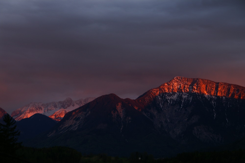 Abenddämmerung in den Karawanken