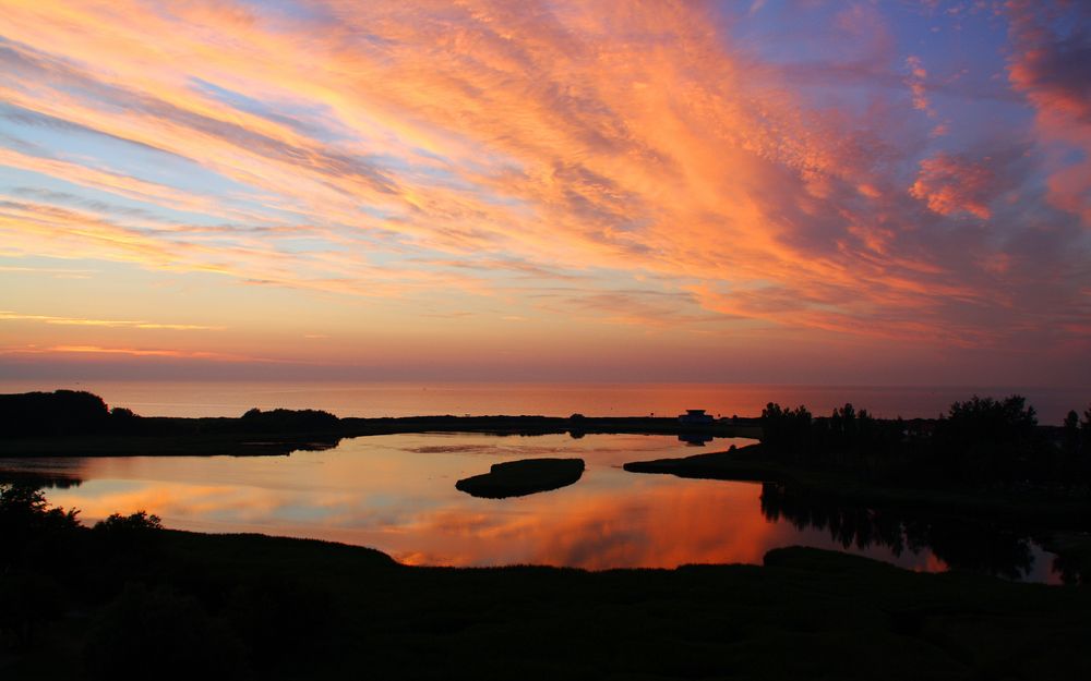 Abenddämmerung über dem Fehmarnsund