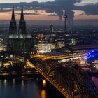 Abenddämmerung über Köln...