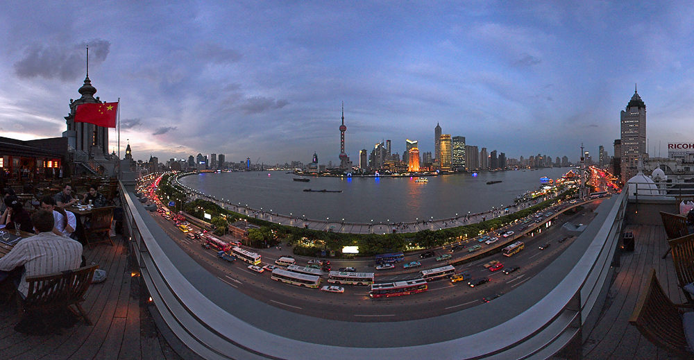 Abendessen im New Heights am Bund