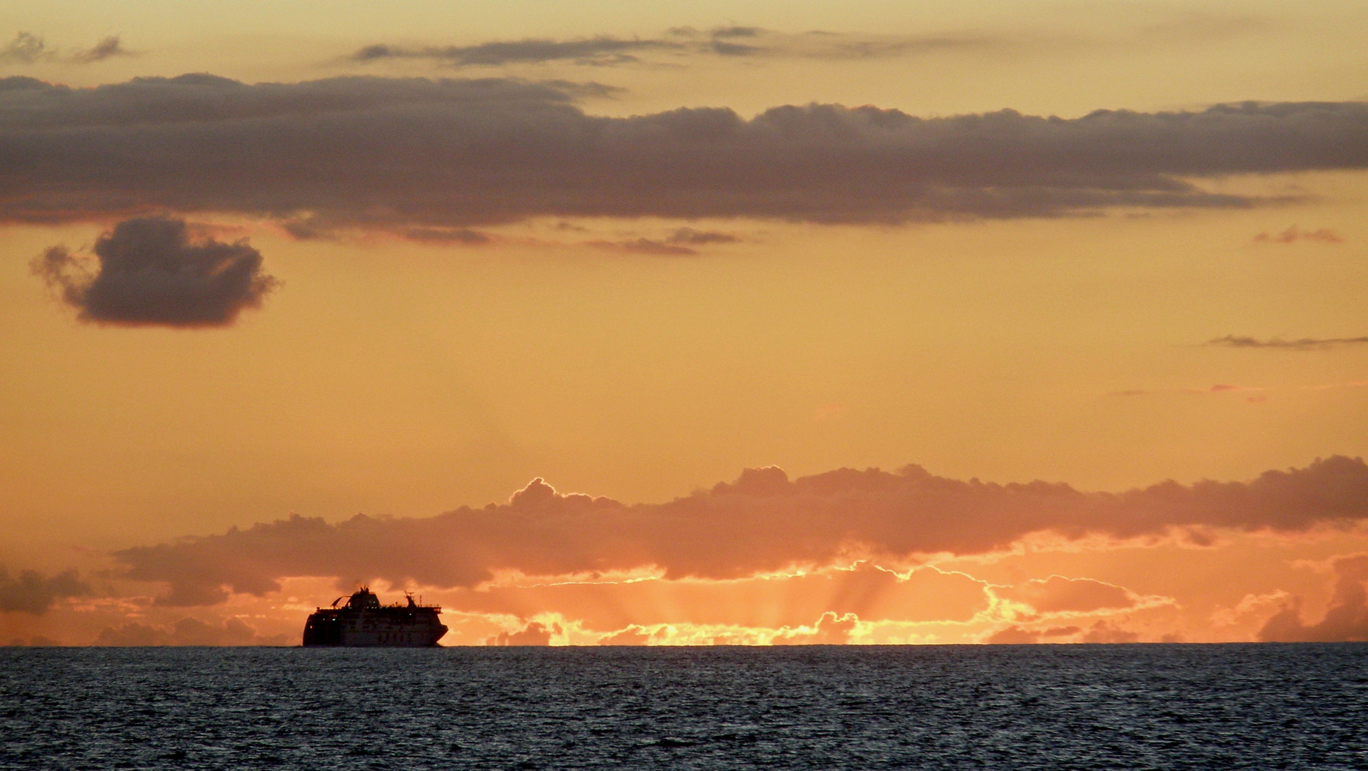 Abendfähre von Teneriffa nach La Gomera