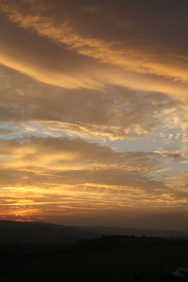 Abendhimmel an der Teufelsmauer